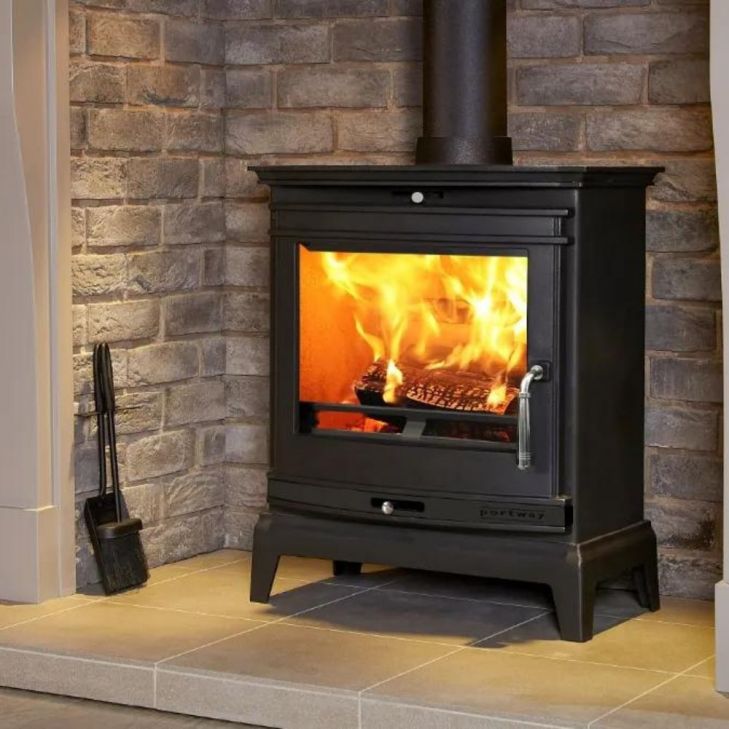 Portway Rochester 7 Multifuel Stove with Black Door Strip 2