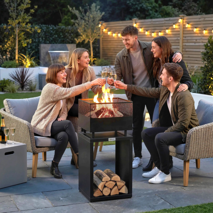 Outdoor Fire Pit with Integrated Wood Storage – 87cm Wood Burning Fire Bowl with Mesh Sides – Black 6